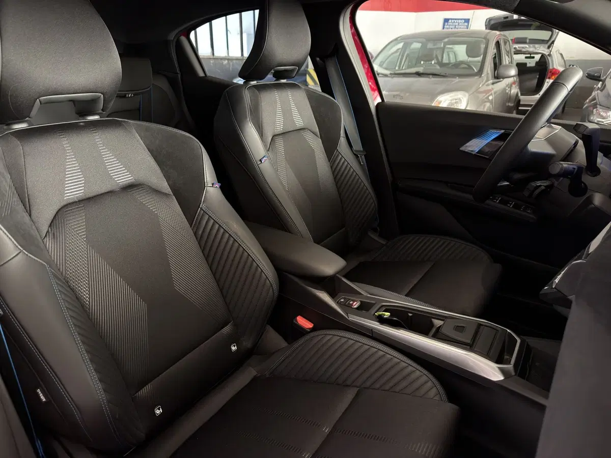 Renault Clio usata a Milano (19)