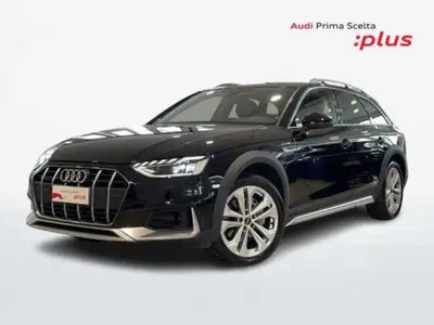 Audi A4 Allroad Allroad 40 2.0 tdi mhev Business Evolution quattro 204cv s-tronic del 2023 usata a Pistoia