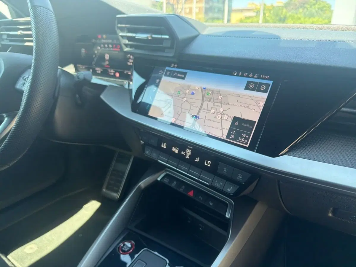 Audi S3 Sedan usata a Pistoia (8)