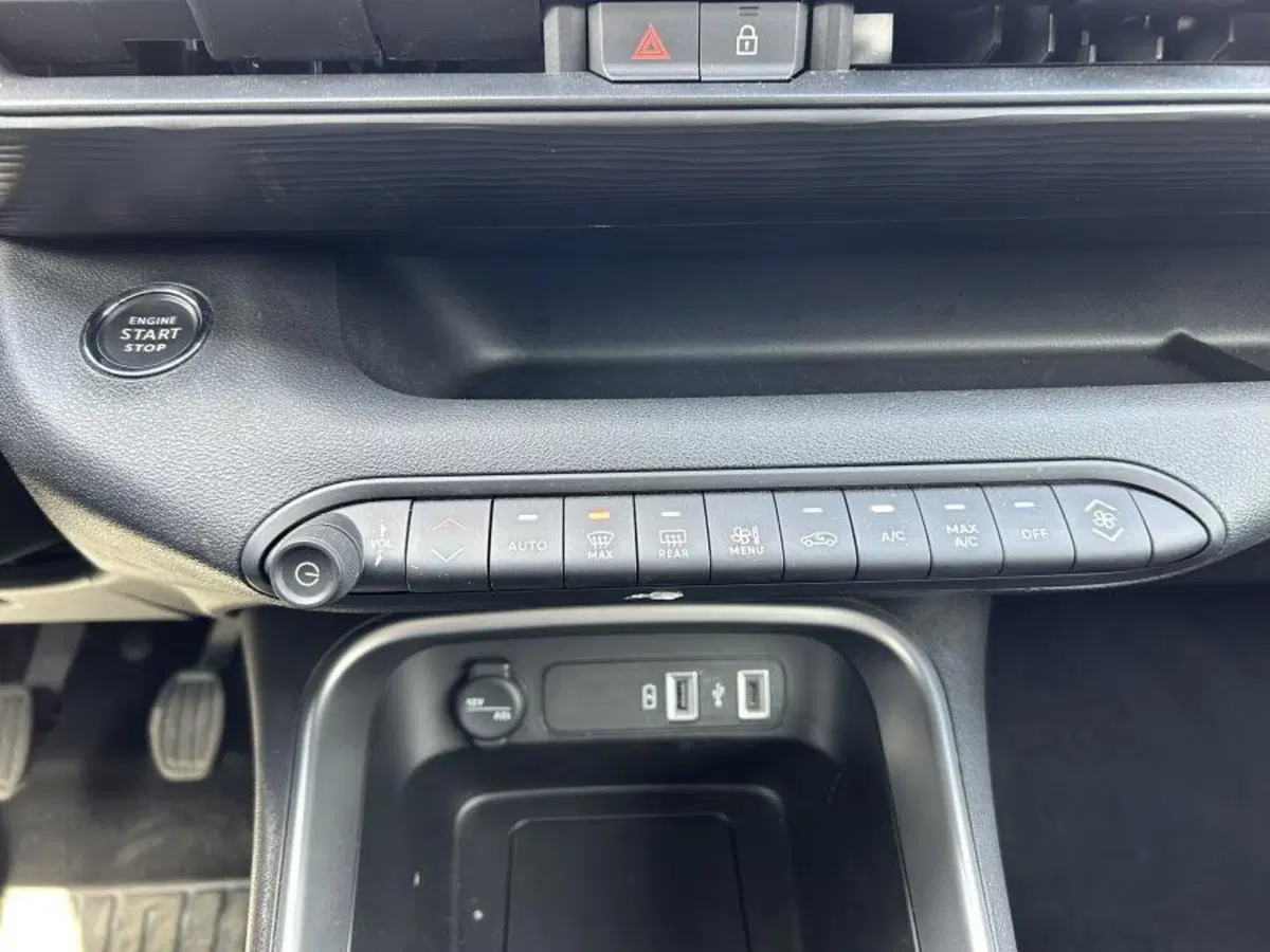 Jeep Avenger usata a Cuneo (19)