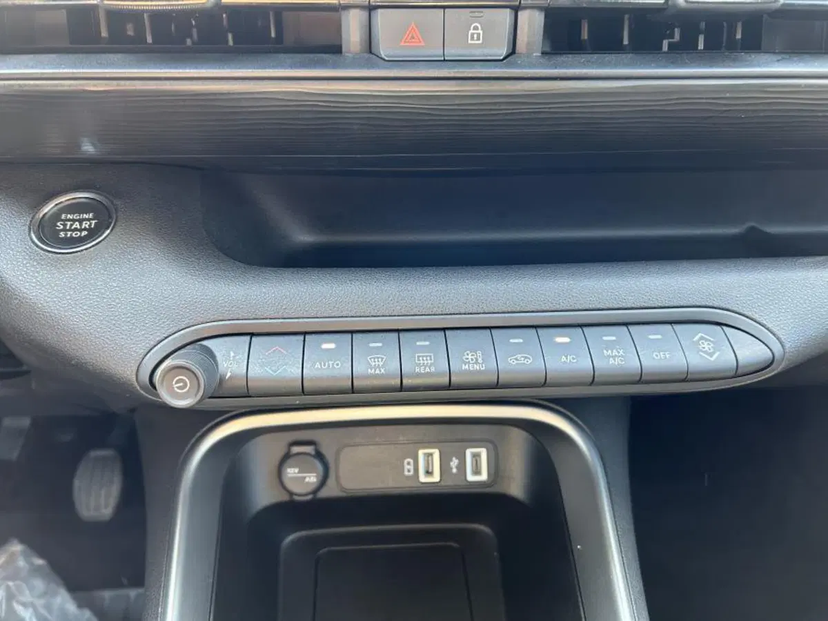 Jeep Avenger usata a Cuneo (18)