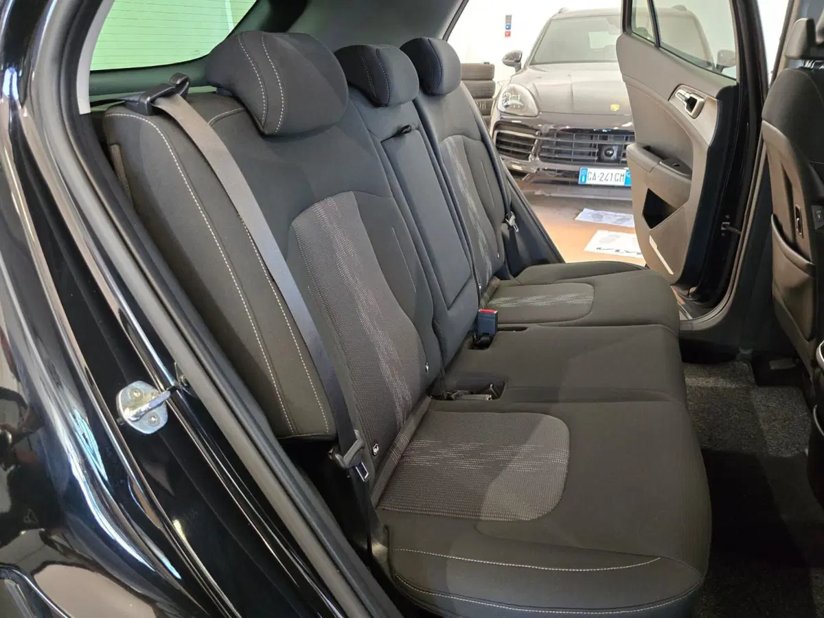 Kia Sportage usata a Rimini (16)