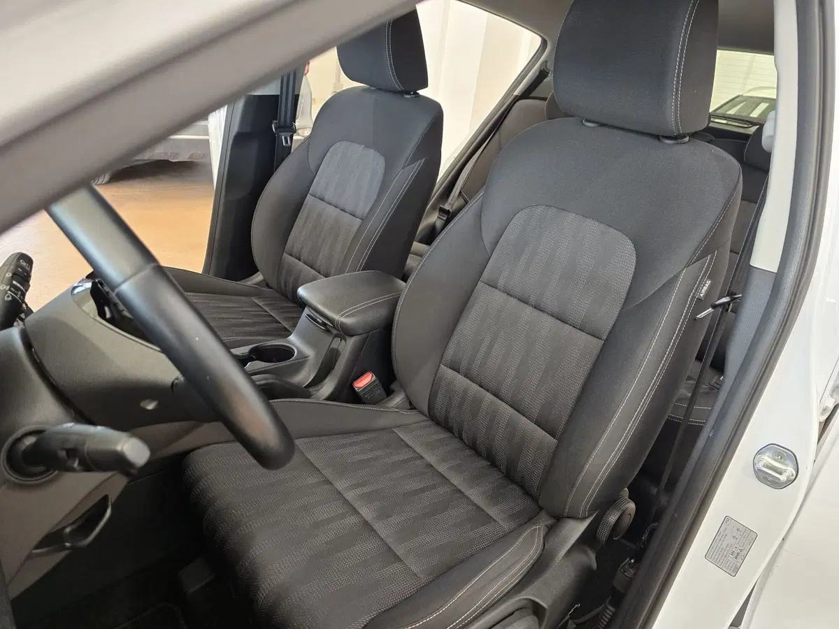Kia Sportage usata a Rimini (17)