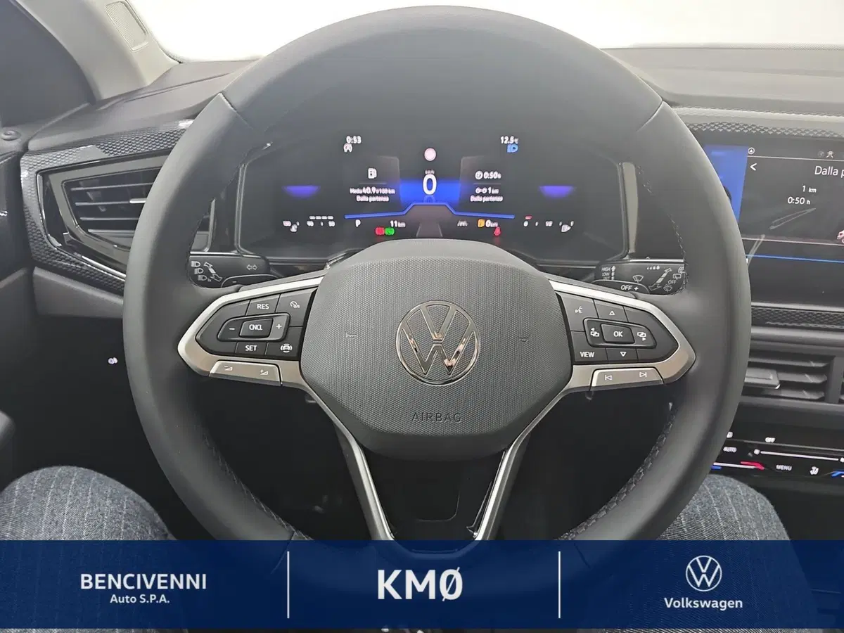 Volkswagen Polo nuova a Catanzaro (16)