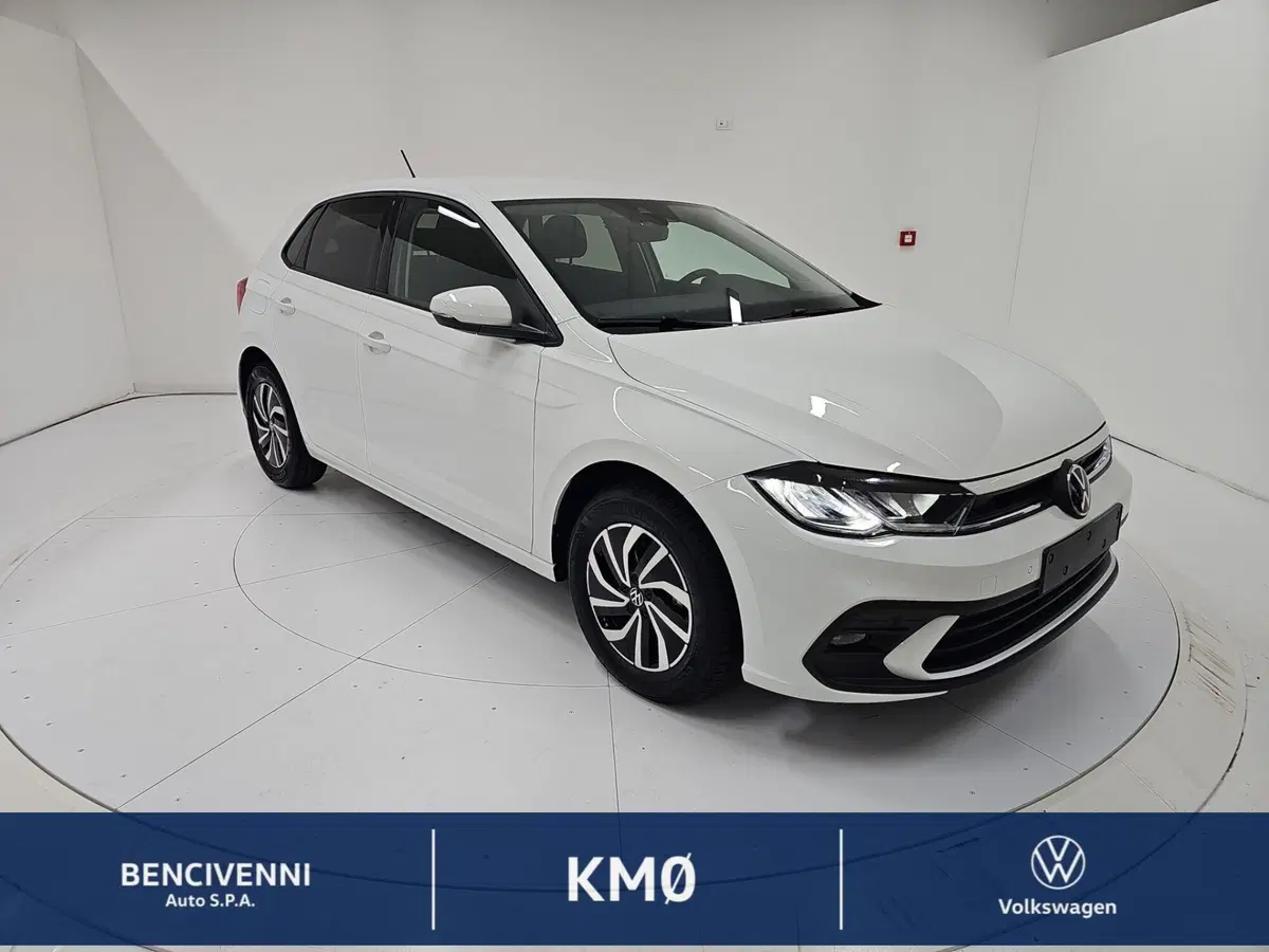 Volkswagen Polo nuova a Catanzaro (4)