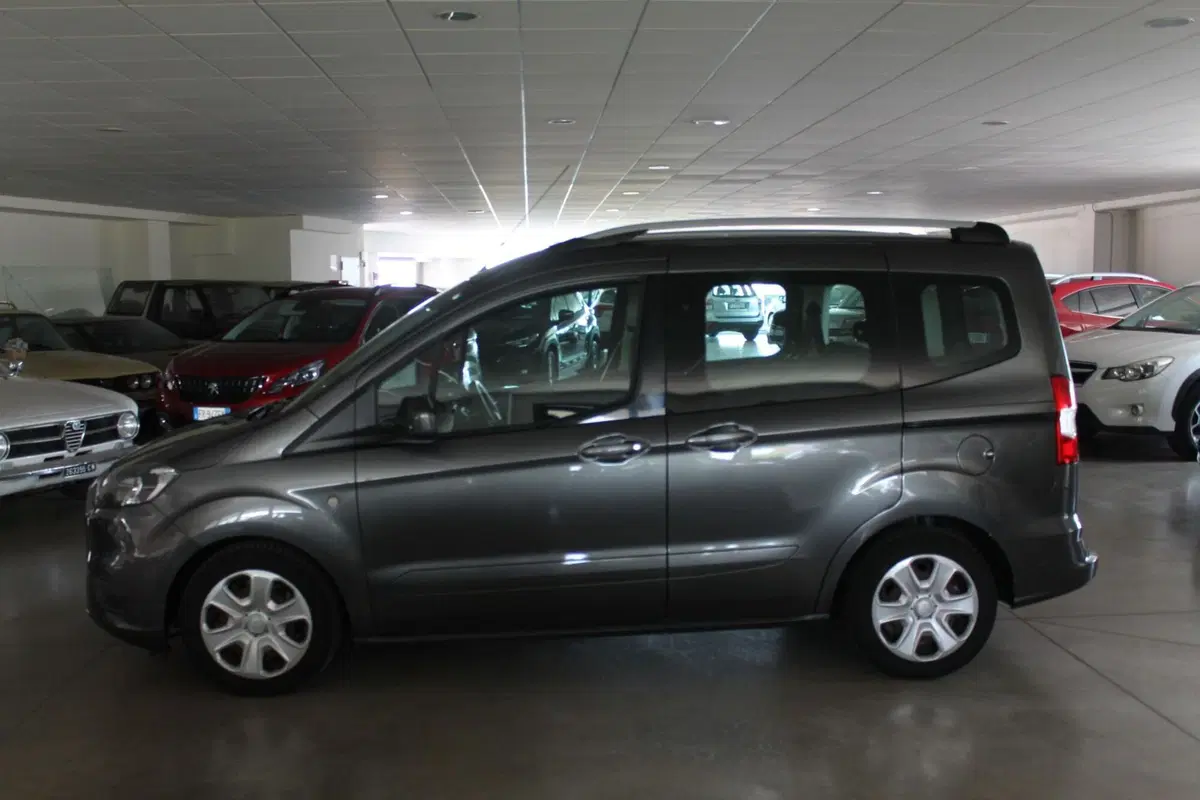 Ford Tourneo Courier usata a Cuneo (2)