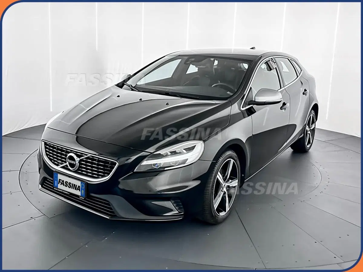 Volvo V40 usata a Milano (3)