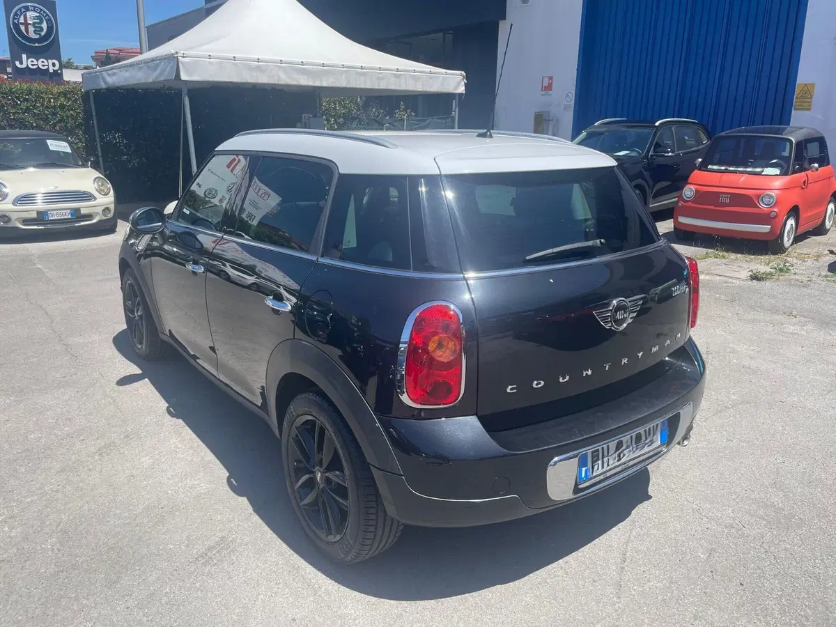 MINI Mini Countryman usata a Lucca (4)