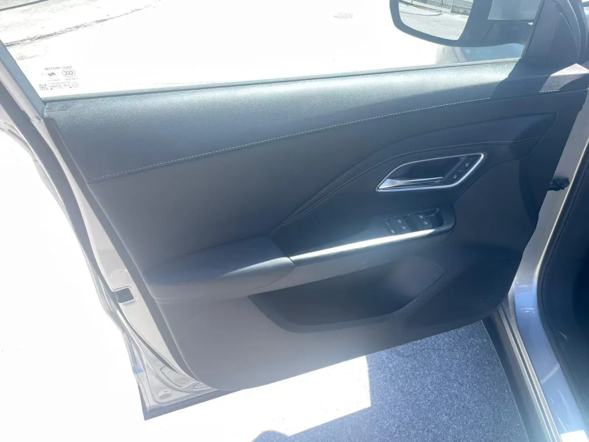 Mg ZS nuova a Lucca (17)