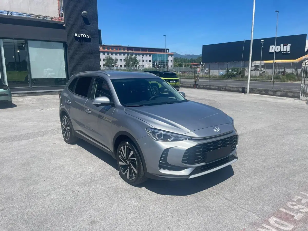 Mg ZS nuova a Lucca (6)