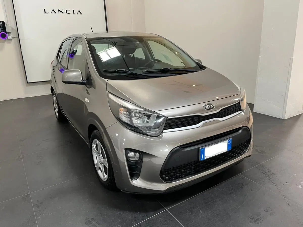 Kia Picanto usata a Lucca (3)