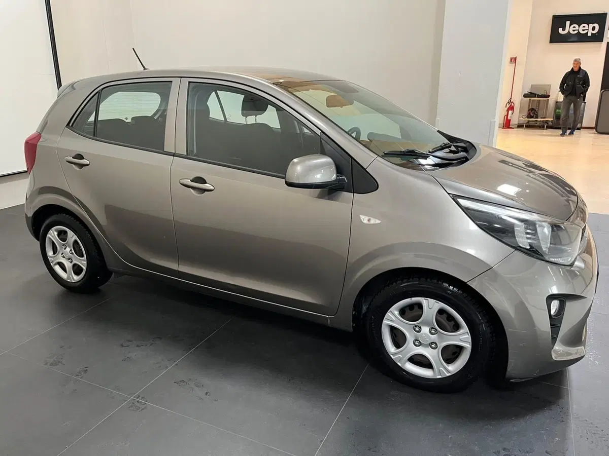 Kia Picanto usata a Lucca (4)