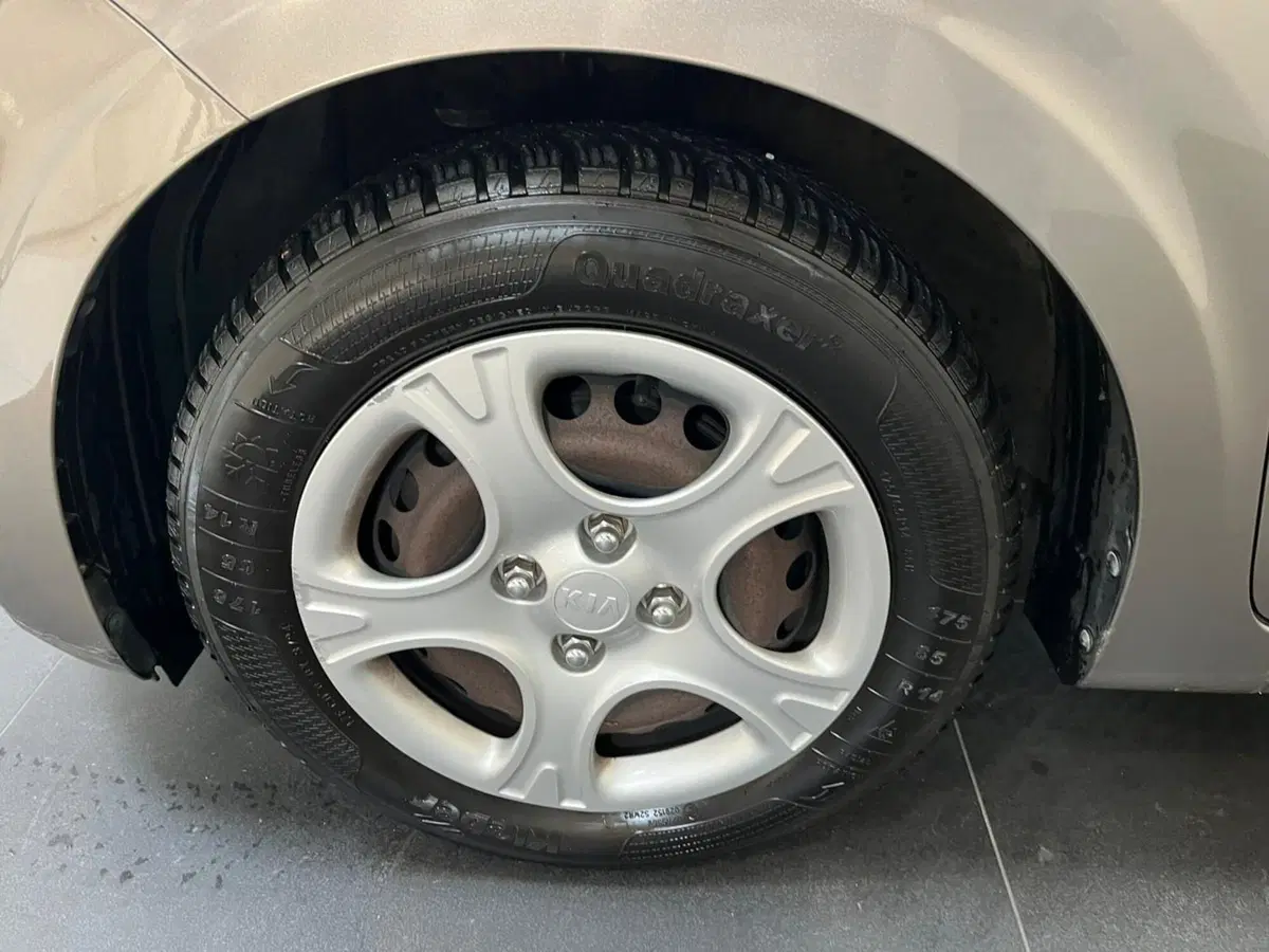 Kia Picanto usata a Lucca (9)
