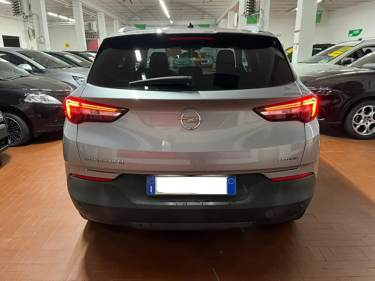 Opel Grandland usata a Lucca (6)