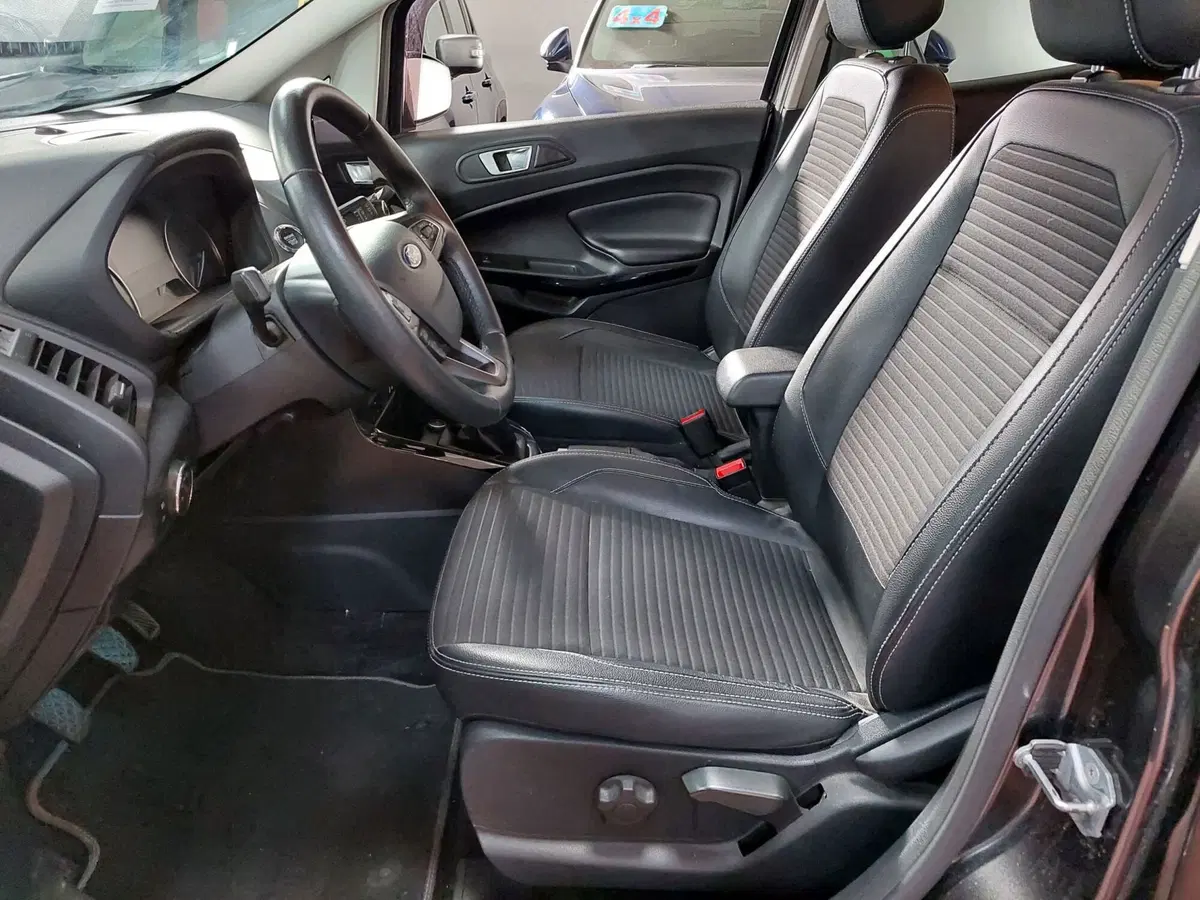 Ford EcoSport usata a Lucca (11)