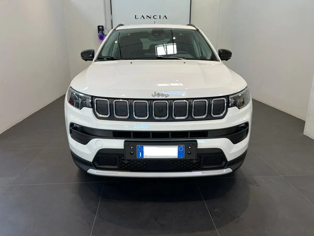 Jeep Compass usata a Lucca (2)