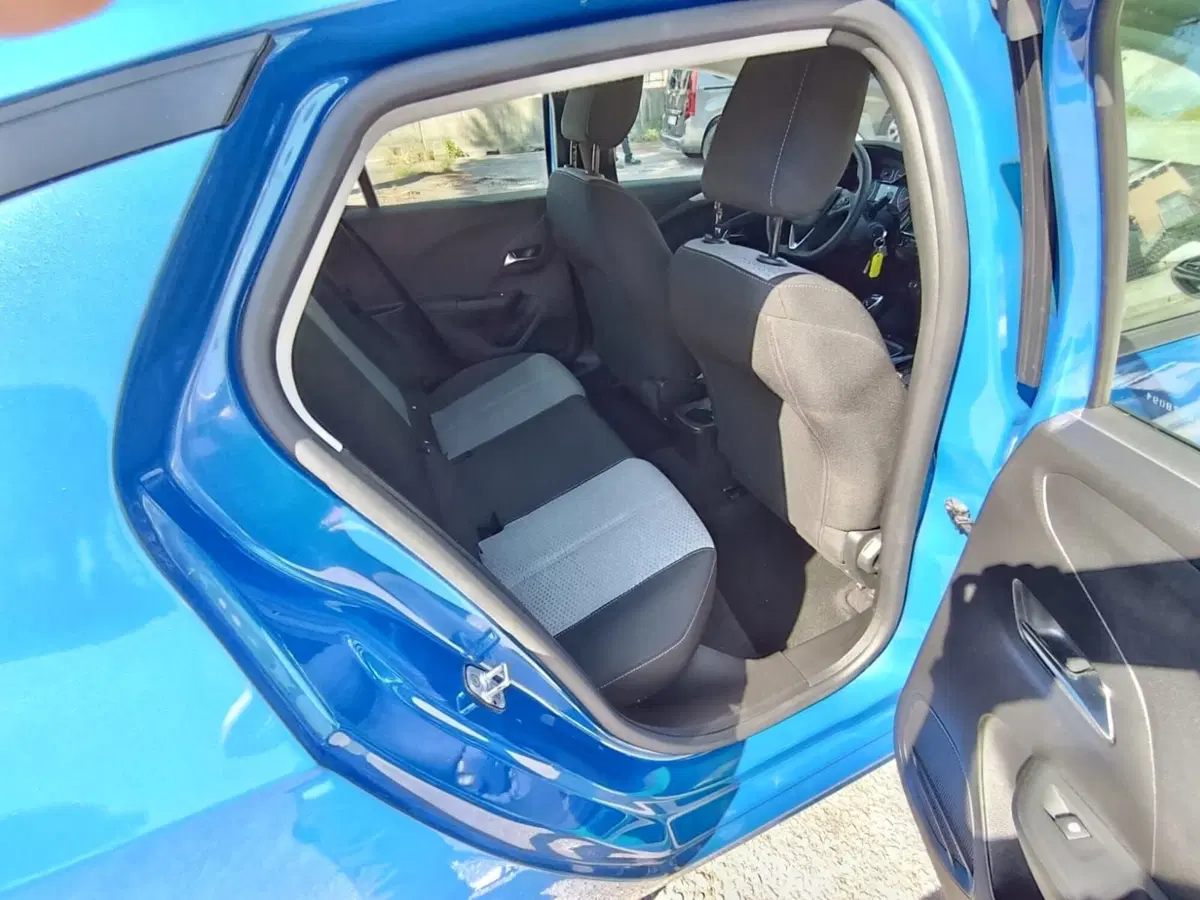 Opel Corsa usata a Massa-Carrara (13)