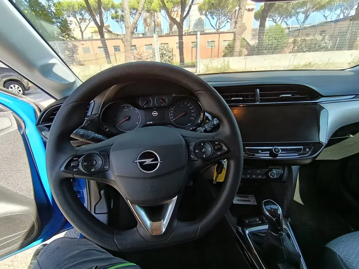 Opel Corsa usata a Massa-Carrara (6)
