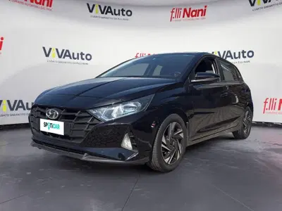 Hyundai i20 1.2 Gpl Connectline mt del 2022 usata a Massa
