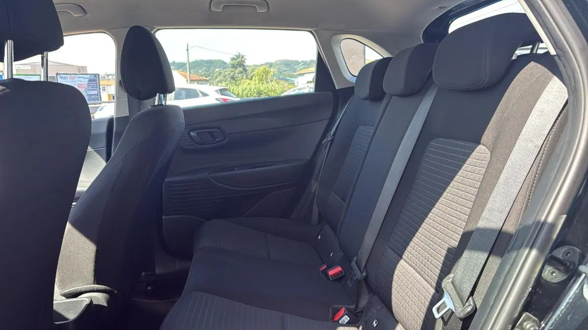 Hyundai i20 usata a Massa-Carrara (12)