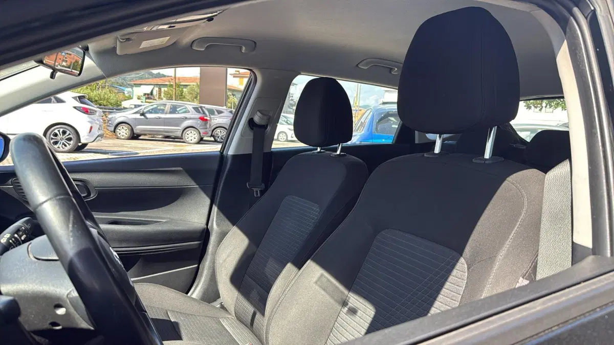 Hyundai i20 usata a Massa-Carrara (18)