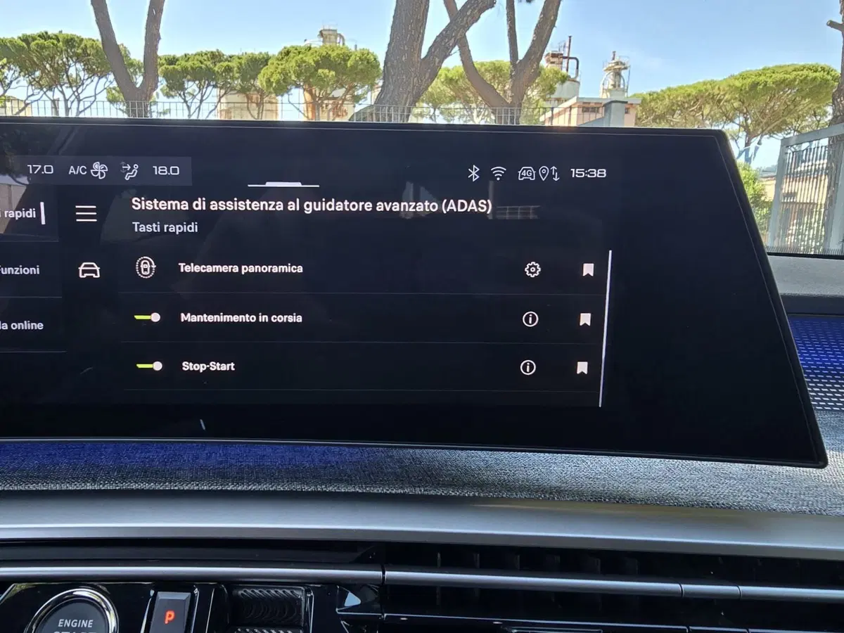 Peugeot 3008 usata a Massa-Carrara (17)