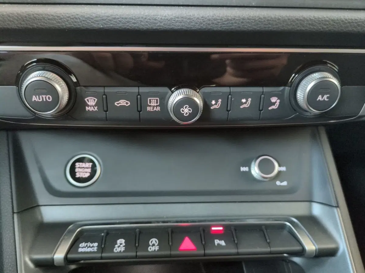 Audi Q3 Sportback usata a Agrigento (12)