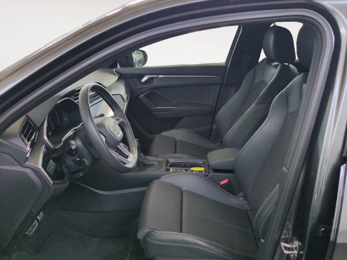 Audi Q3 Sportback usata a Agrigento (5)