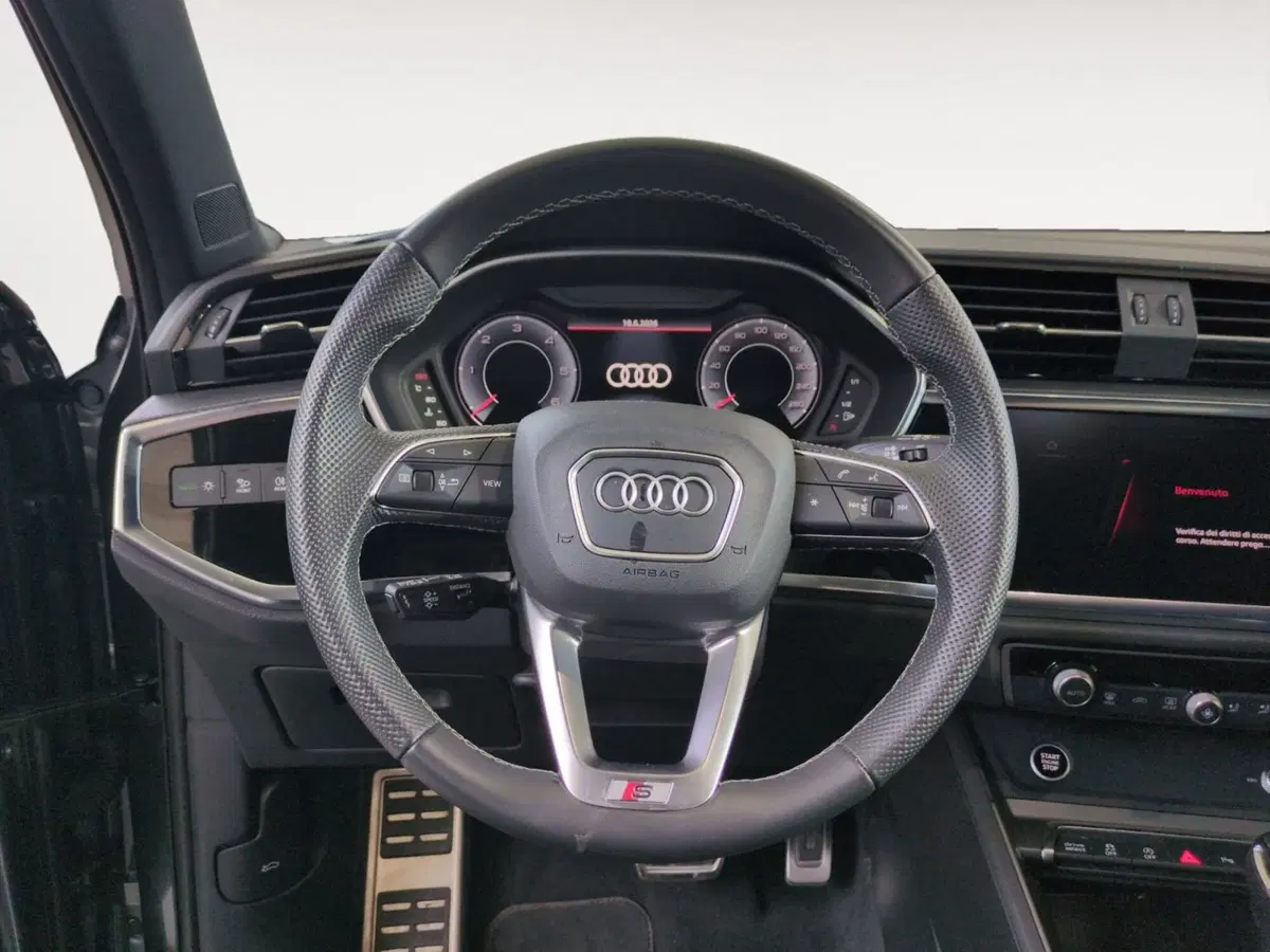Audi Q3 Sportback usata a Agrigento (8)