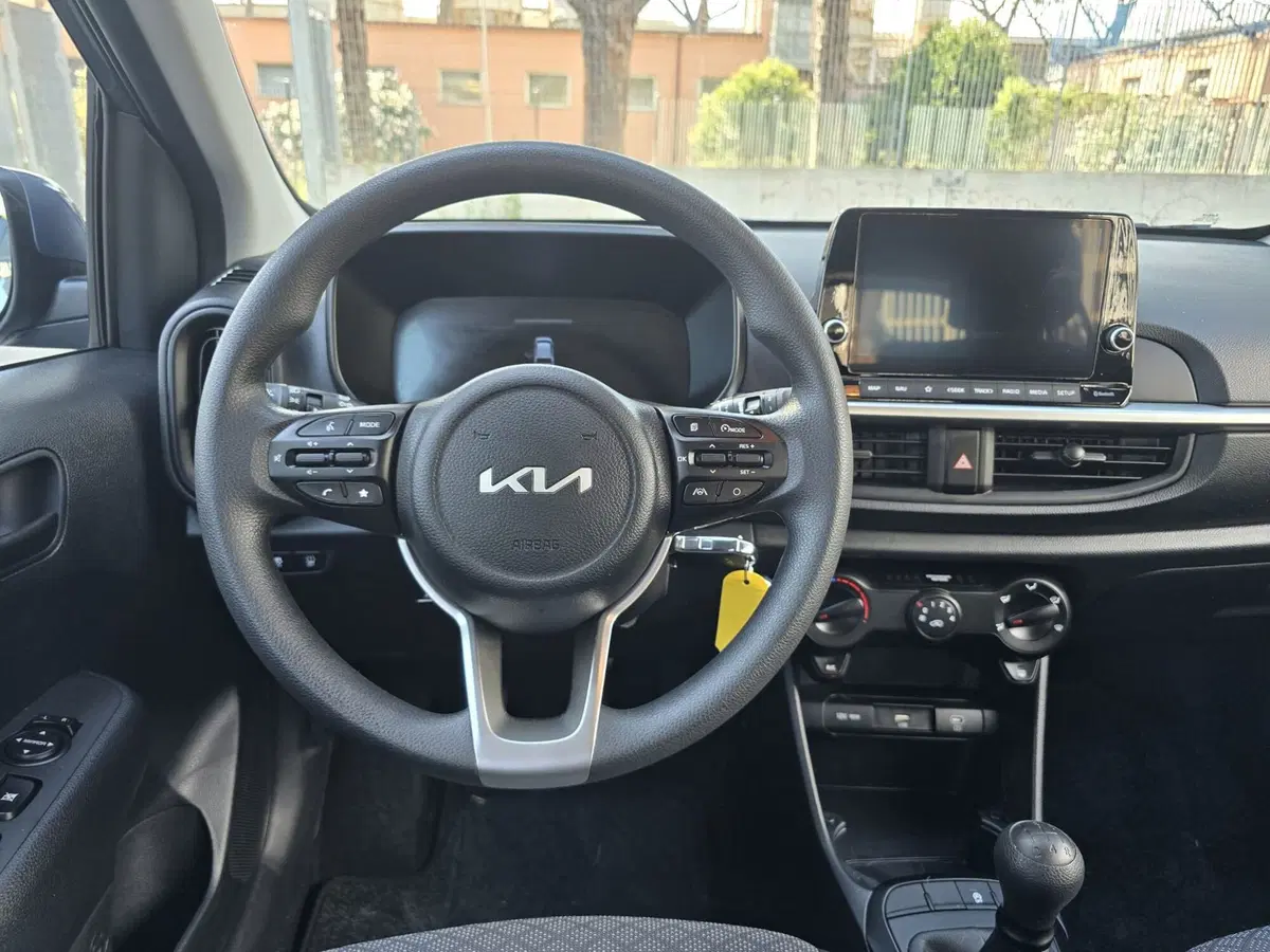 Kia Picanto usata a Massa-Carrara (16)