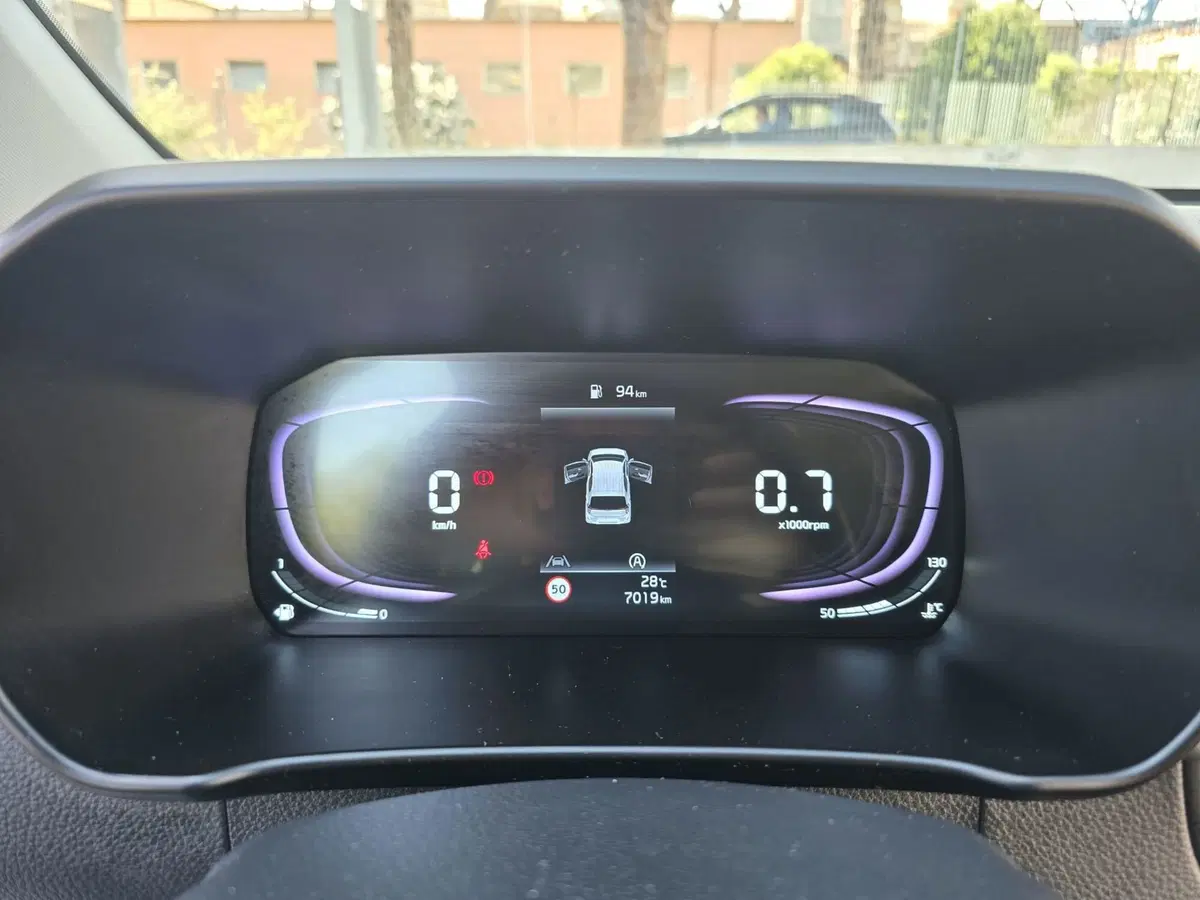 Kia Picanto usata a Massa-Carrara (9)