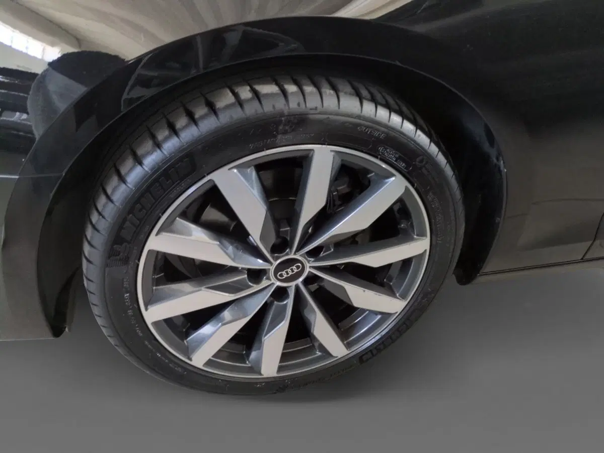 Audi A4 Avant usata a Agrigento (11)