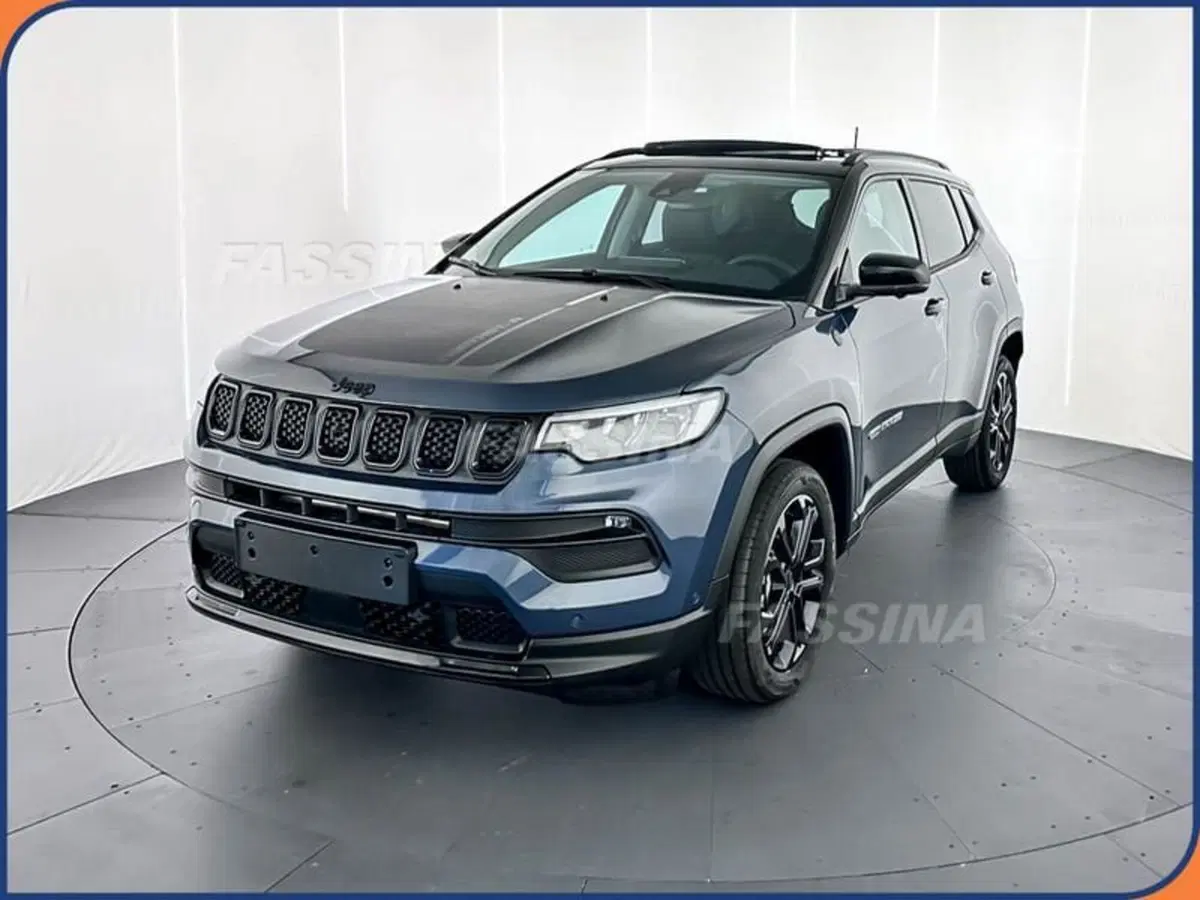 Jeep Compass nuova a Milano (3)