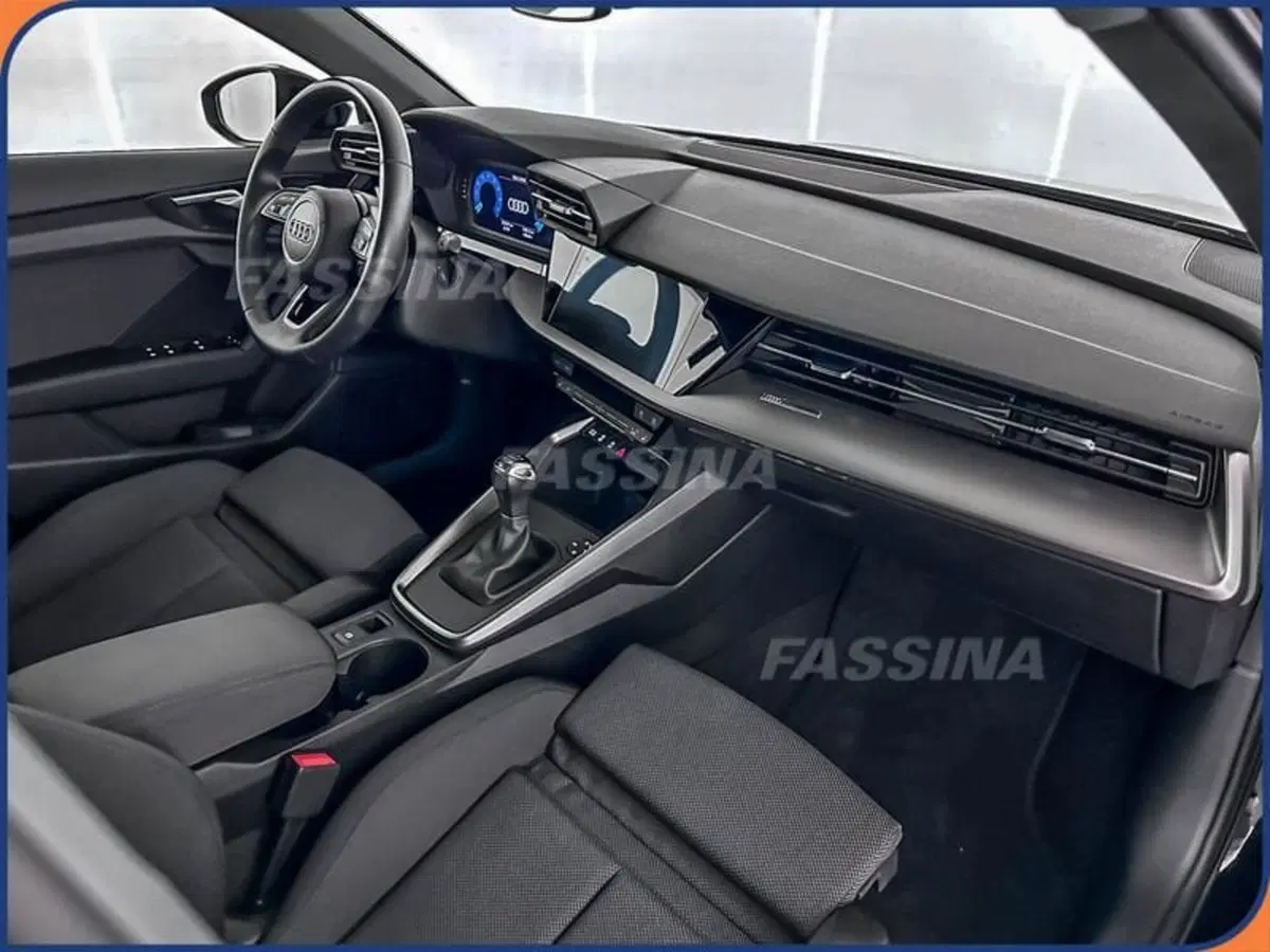 Audi A3 Sportback usata a Milano (13)