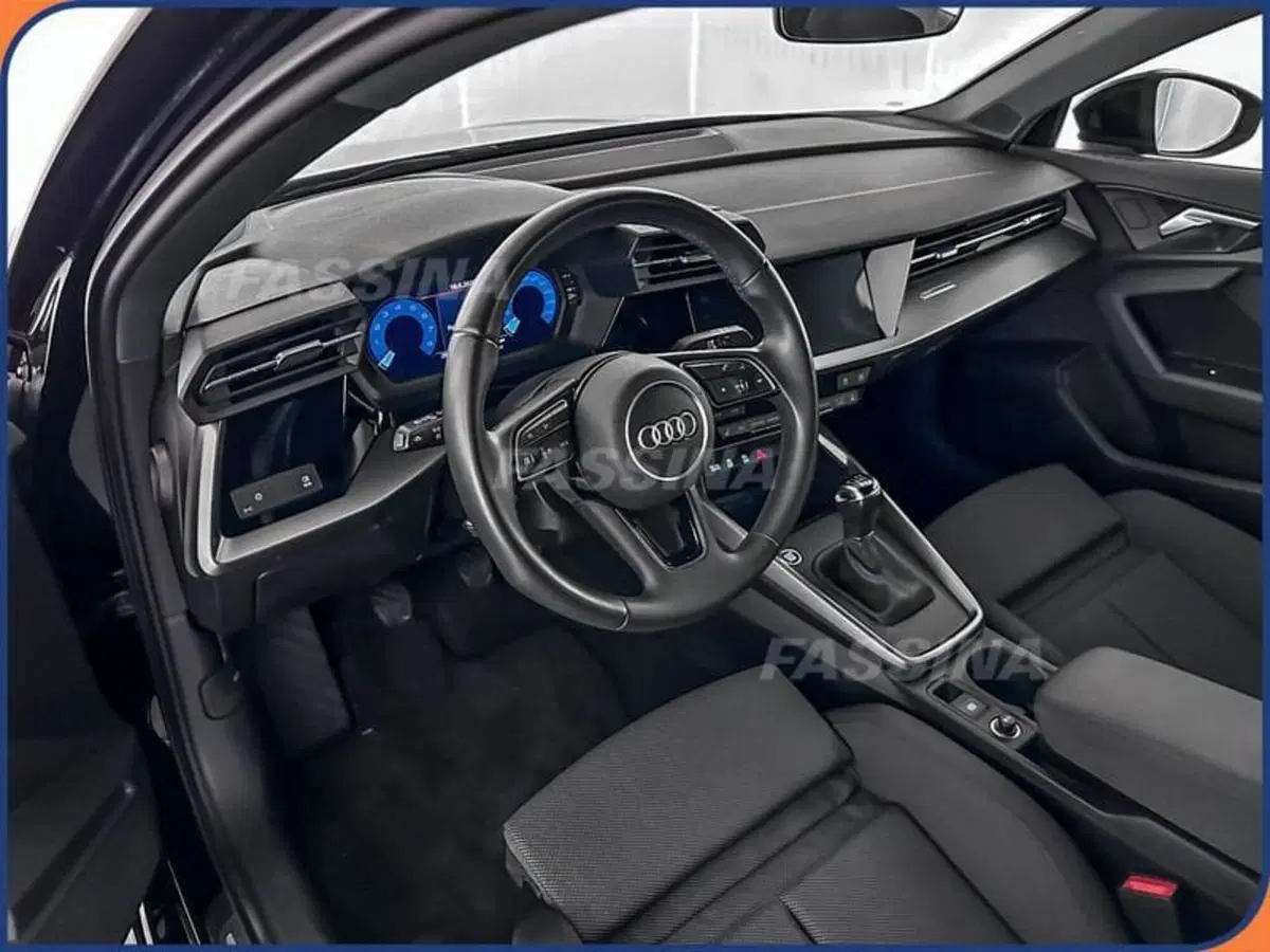 Audi A3 Sportback usata a Milano (9)