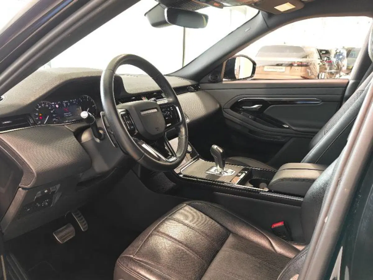 Land Rover Range Rover Evoque usata a Venezia (2)