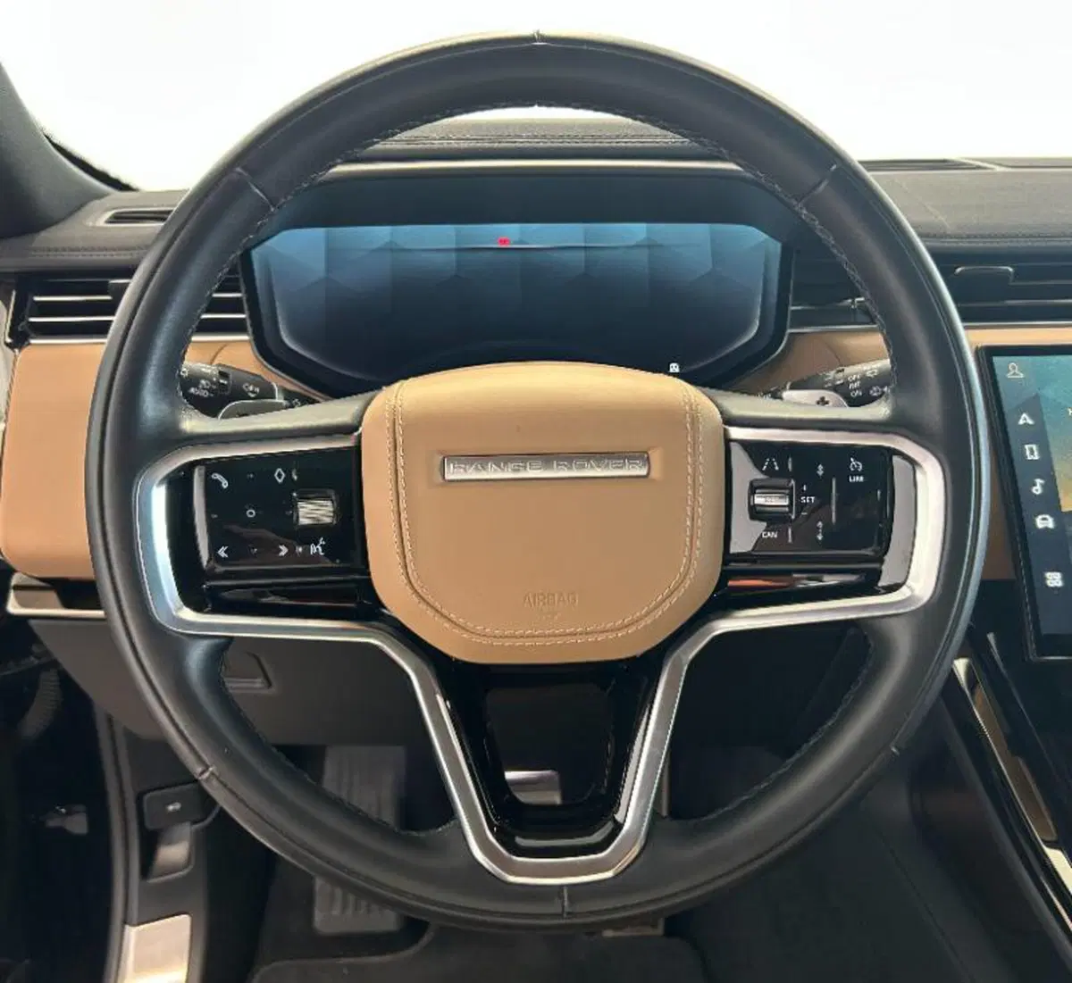 Land Rover Range Rover Sport usata a Venezia (15)