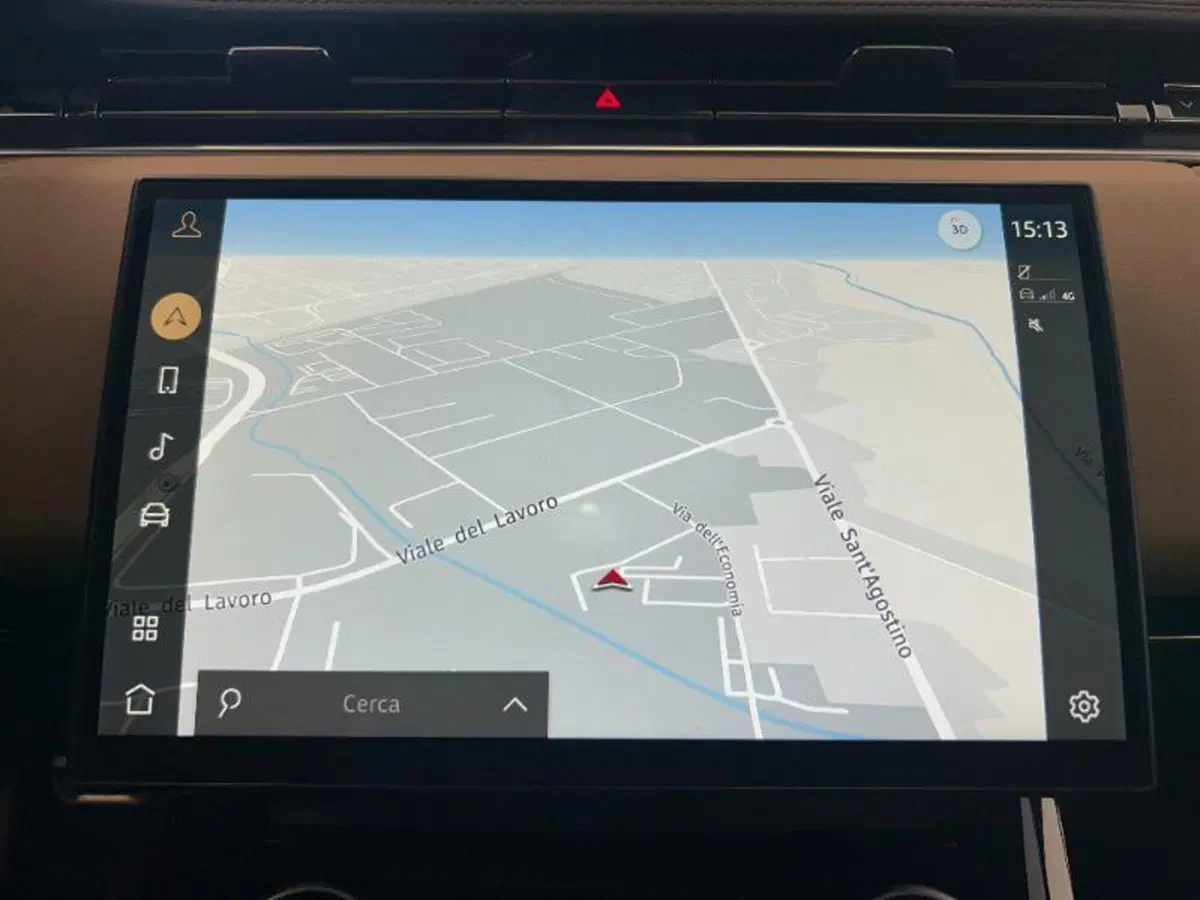 Land Rover Range Rover Sport usata a Venezia (19)