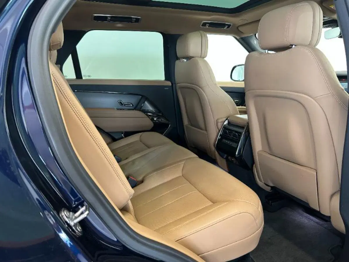 Land Rover Range Rover Sport usata a Venezia (5)