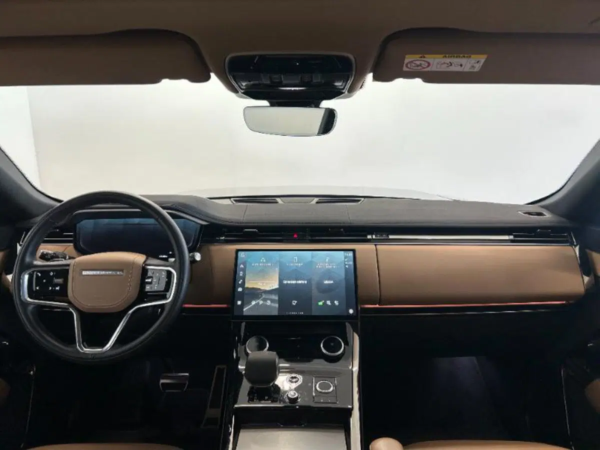 Land Rover Range Rover Sport usata a Venezia (7)