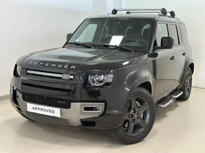 Land Rover Defender 110 3.0D I6 300 CV AWD Auto X-Dynamic HSE del 2022 usata a Lodi