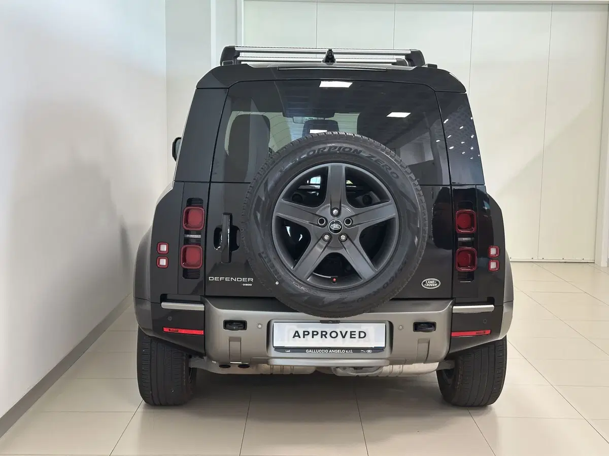 Land Rover Defender usata a Lodi (7)