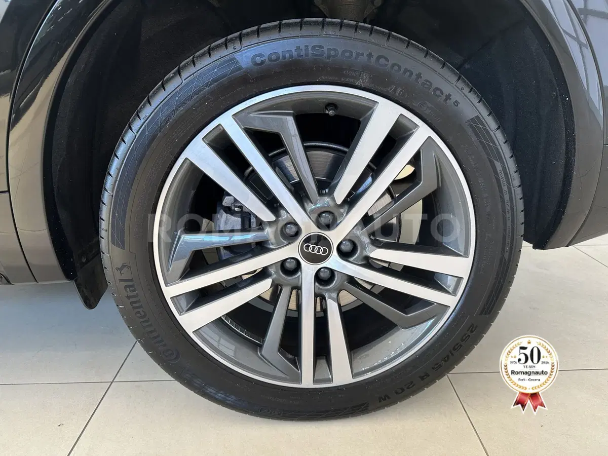 Audi Q4 Sportback usata a Forlì-Cesena (9)