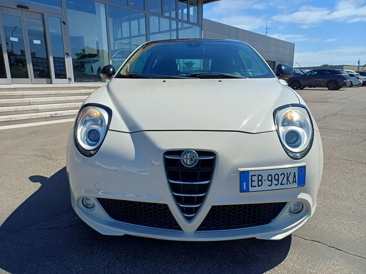 Alfa Romeo MiTo usata a Modena (3)