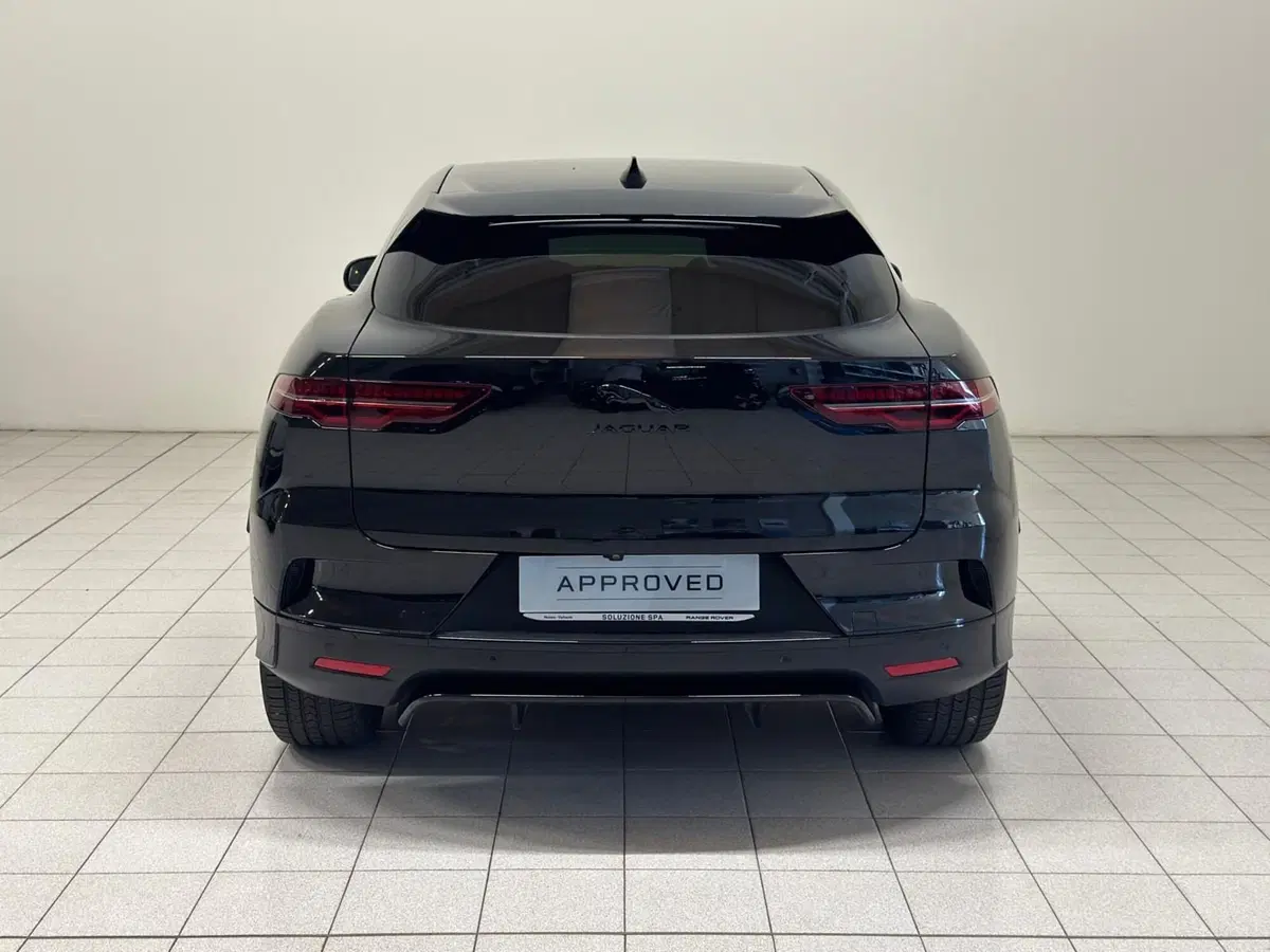 Jaguar I-Pace usata a Novara (7)