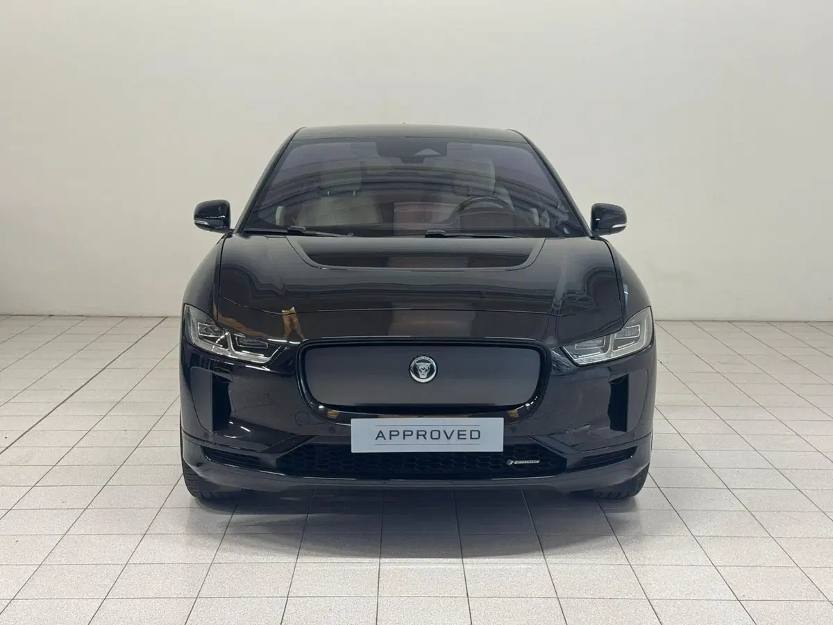 Jaguar I-Pace usata a Novara (8)