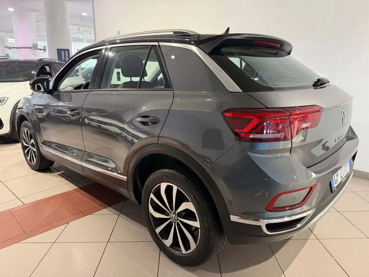 Volkswagen T-Roc usata a Genova (3)