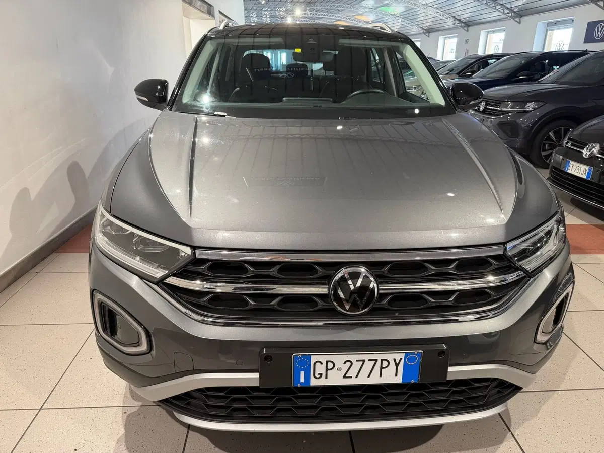 Volkswagen T-Roc usata a Genova (7)