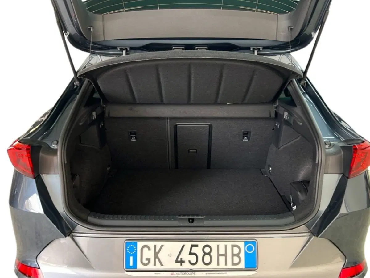 Cupra Formentor usata a Roma (10)
