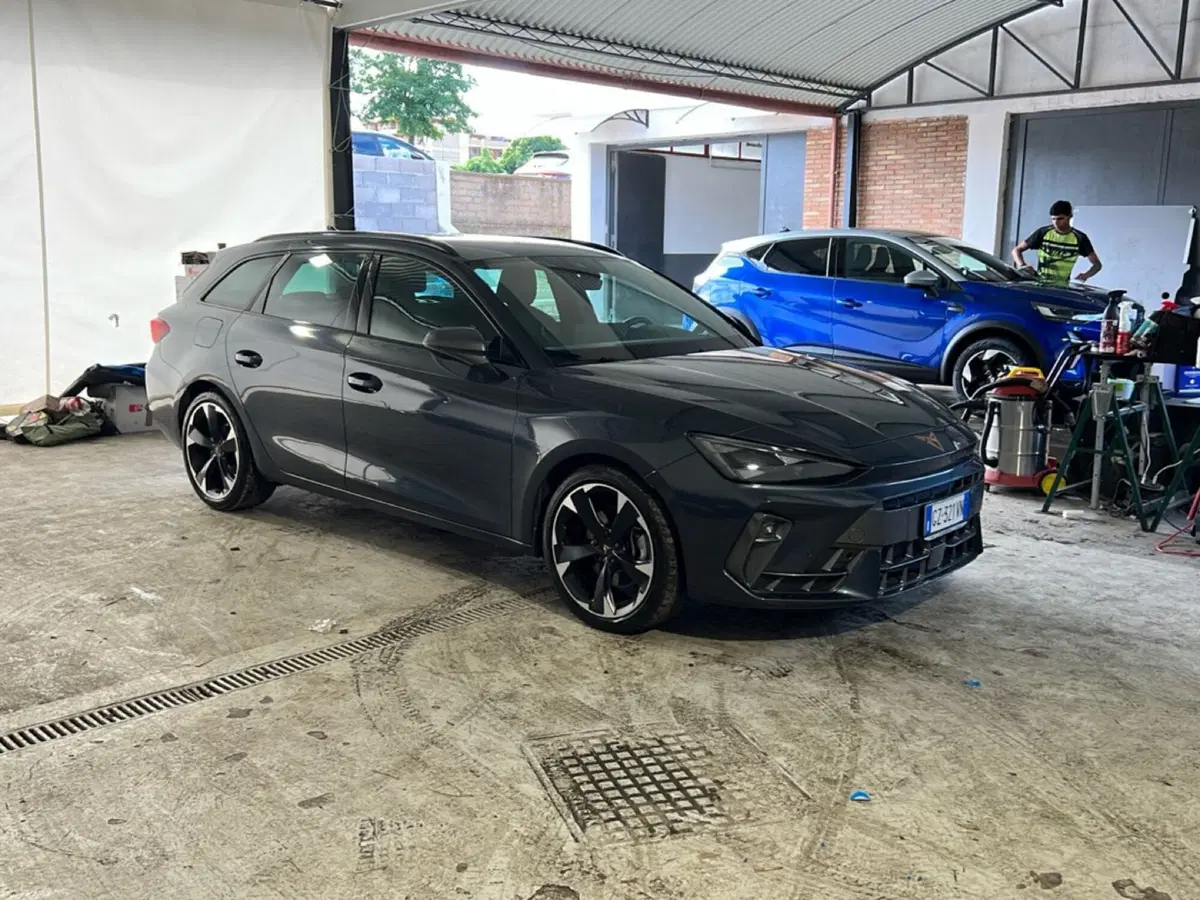 Cupra Leon Station Wagon usata a Roma (7)